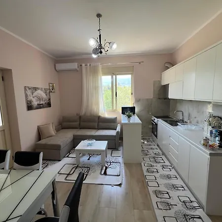Nesti House Casa vacanze *